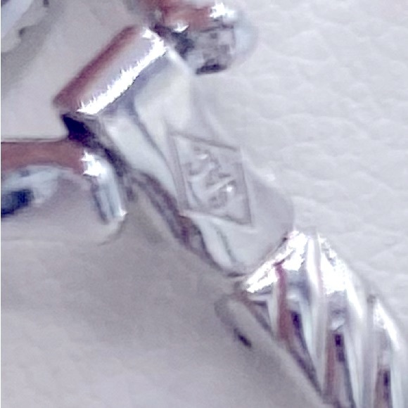 Sarah Coventry “Cool Surrender”Bracelet Silver-tone With Smokey Grey Rhinestones - Picture 7 of 13